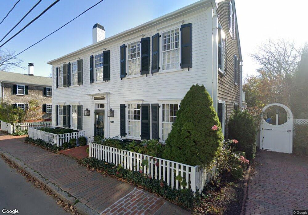 25 School St, Edgartown, MA 02539 - photo 1