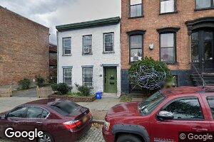 118 Hamilton St, Albany, NY 12207