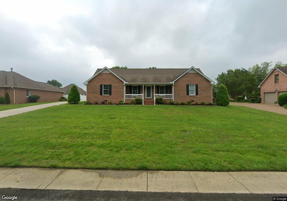 214 Megan Cir, Shelbyville, TN 37160 - photo 1