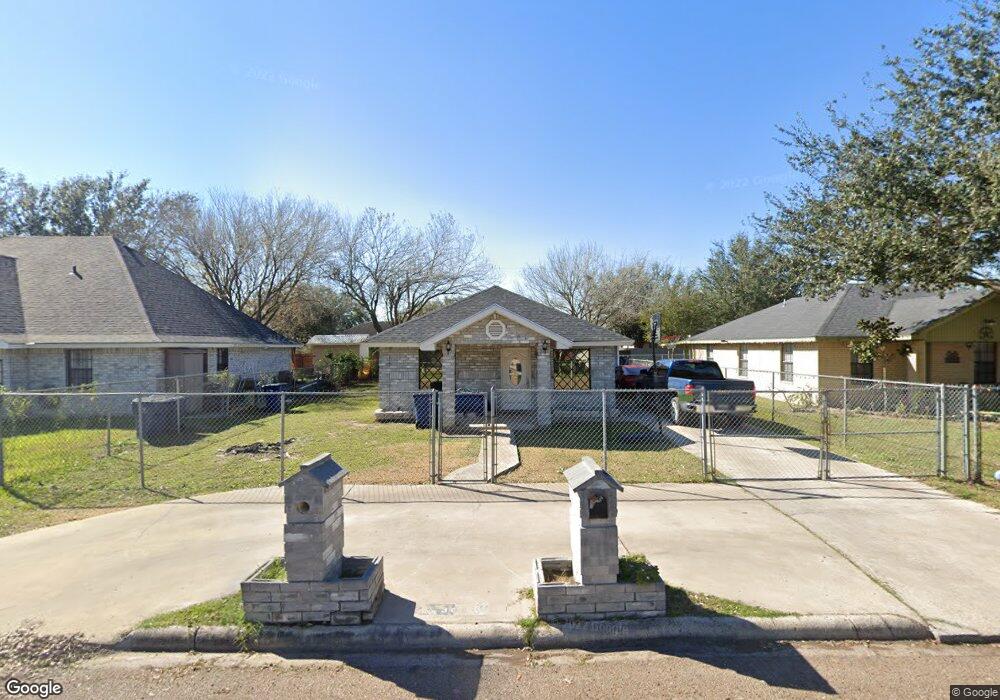 305 McAllen St, Donna, TX 78537 - photo 1