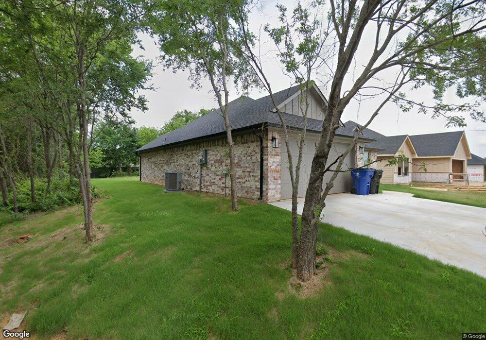 231 W Prospect St, Denison, TX 75020 - photo 1