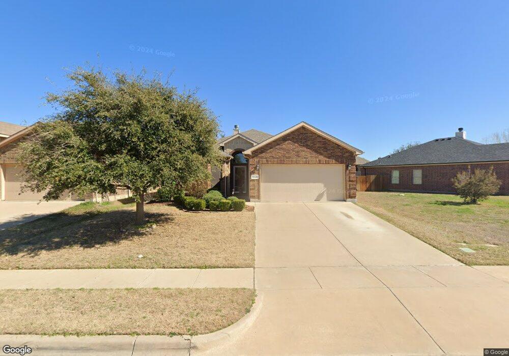 1040 Jodie Dr, Weatherford, TX 76087 - photo 1