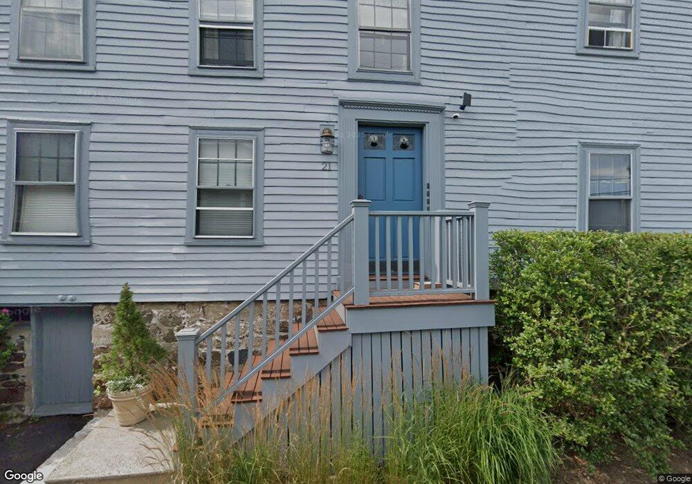 21 Nicholson St unit 2, Marblehead, MA 01945 - photo 1