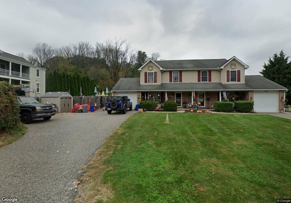 1030 Weisstown Rd, Boyertown, PA 19512 - photo 1