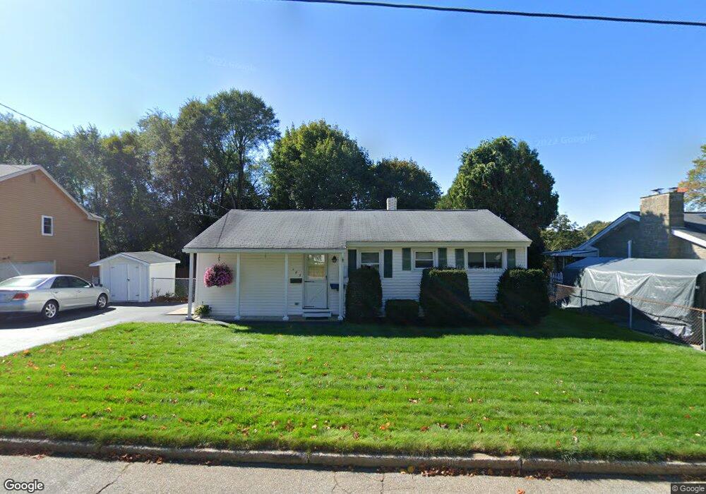 125 Leewood St, Manchester, NH 03103 - photo 1