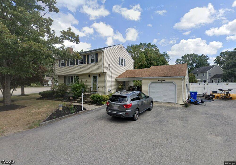 29 Harlow Rd, Rockland, MA 02370 - photo 1