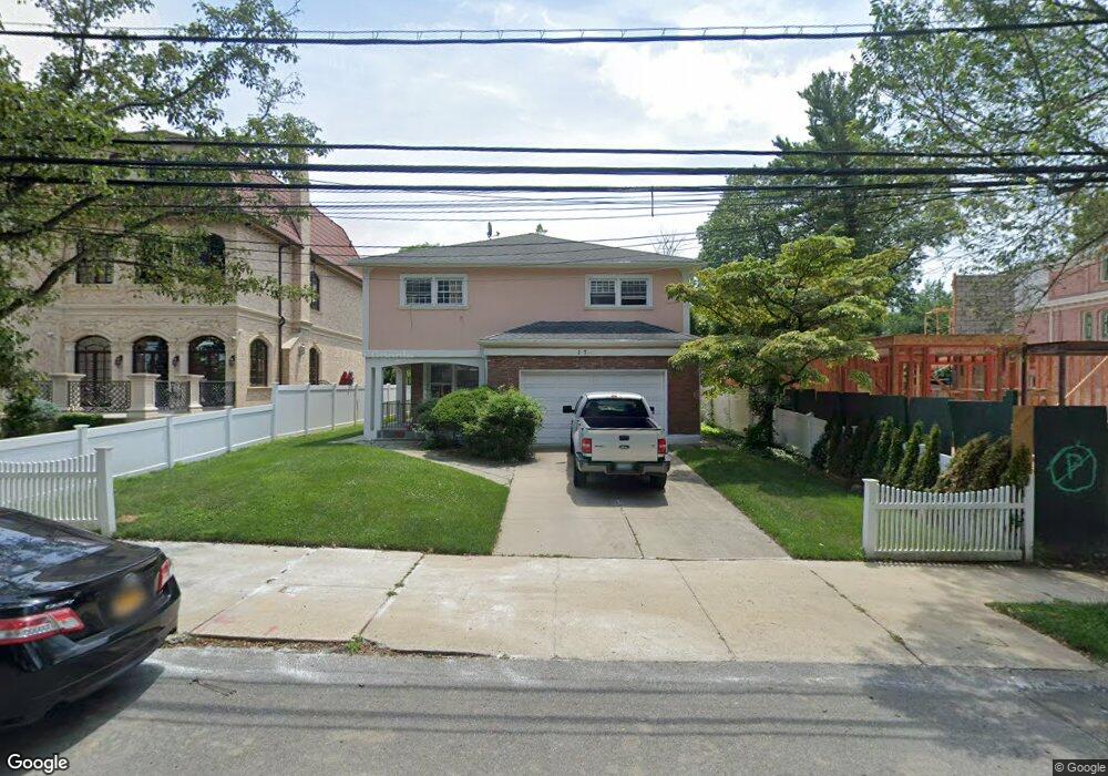 18704 Aberdeen Rd, Jamaica, NY 11432 - photo 1