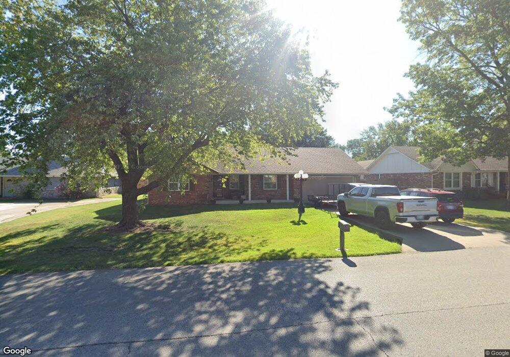 405 N Fir Ave, Broken Arrow, OK 74012 - photo 1