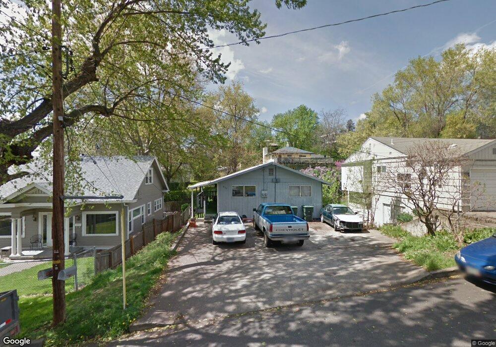 617 NW 3rd St, Pendleton, OR 97801 - photo 1