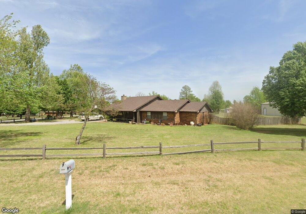 887 Bobcat Rd, Tuttle, OK 73089 - photo 1