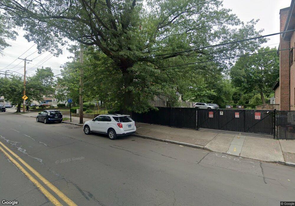 132 Derby Ave, New Haven, CT 06511 - photo 1