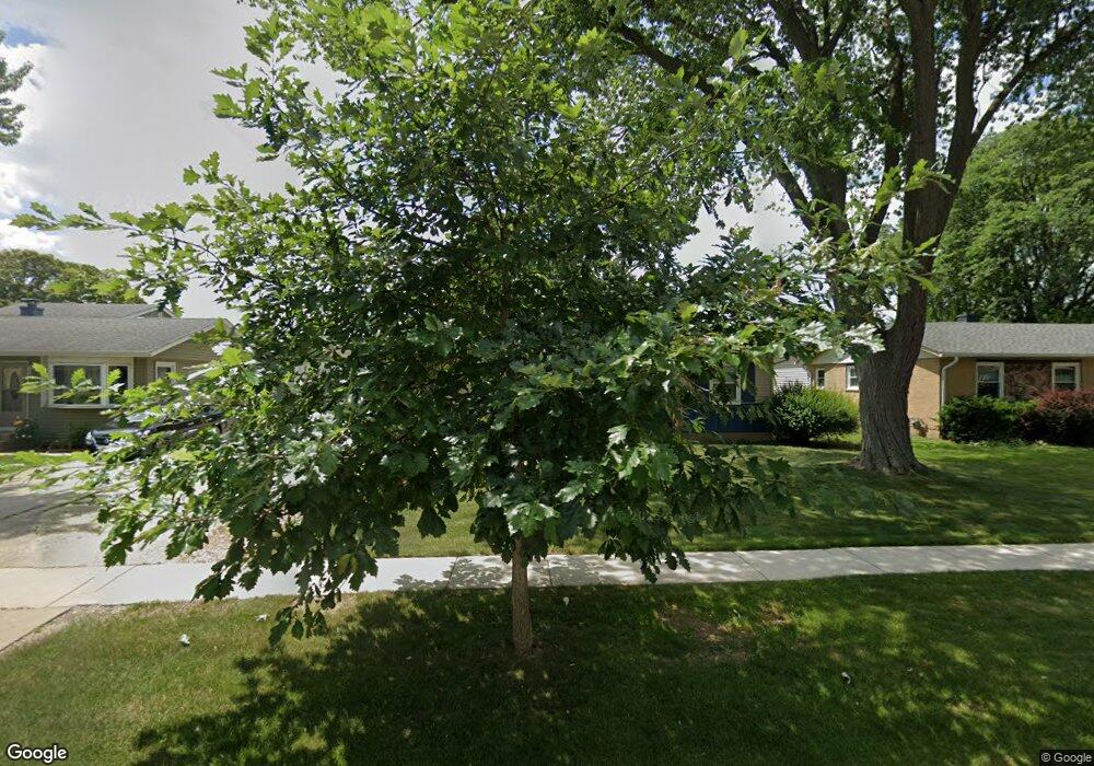 2303 Cedar St, Rolling Meadows, IL 60008 - photo 1