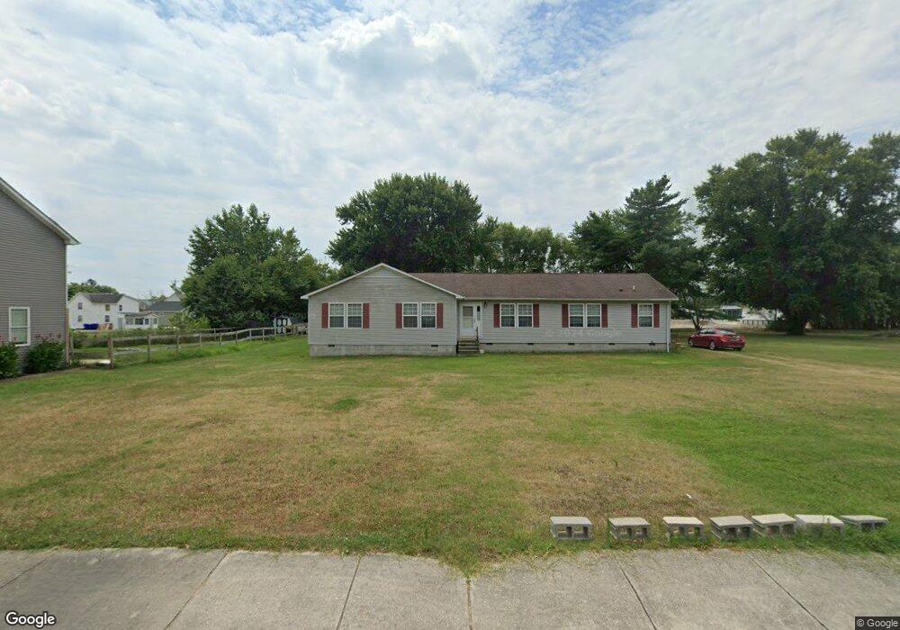 105 W Milby St, Harrington, DE 19952 - photo 1