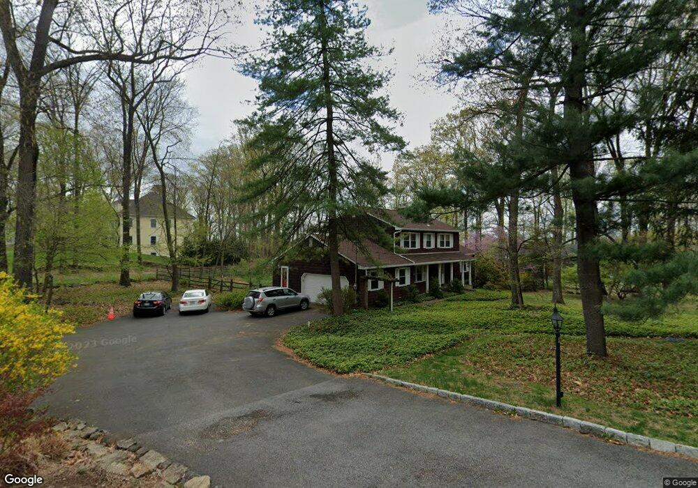 8 Joseph Wallace Dr, Croton On Hudson, NY 10520 - photo 1