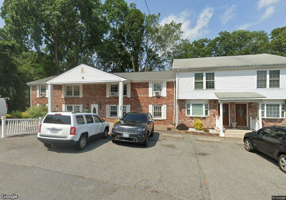 203 Reservoir Av (Saylesvi, Lincoln, RI 02865 - photo 1