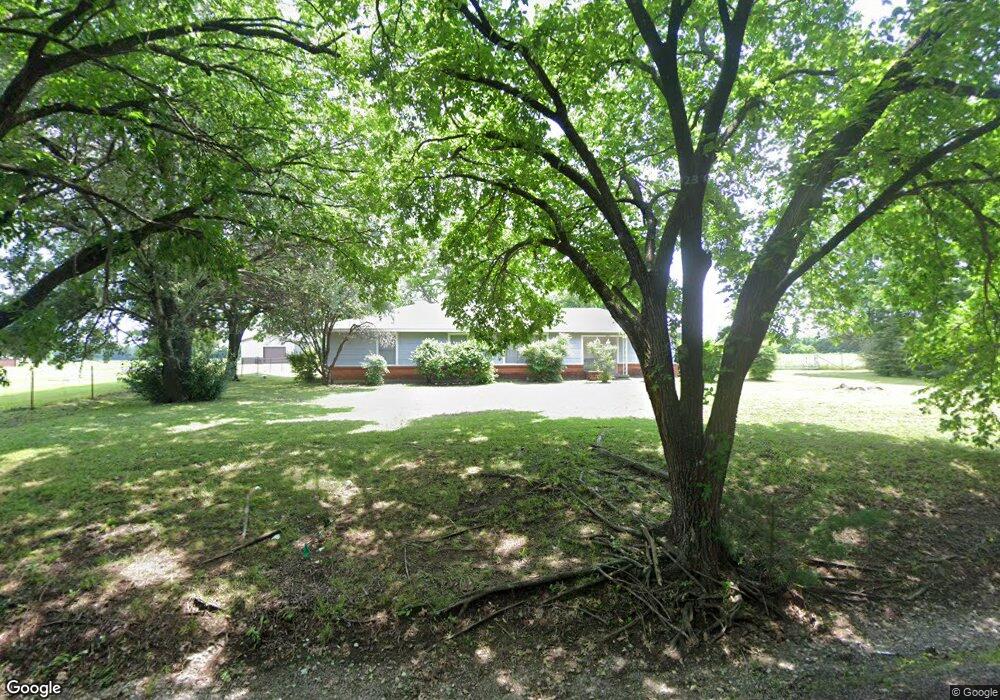 1251 W 12th St, Bonham, TX 75418 - photo 1