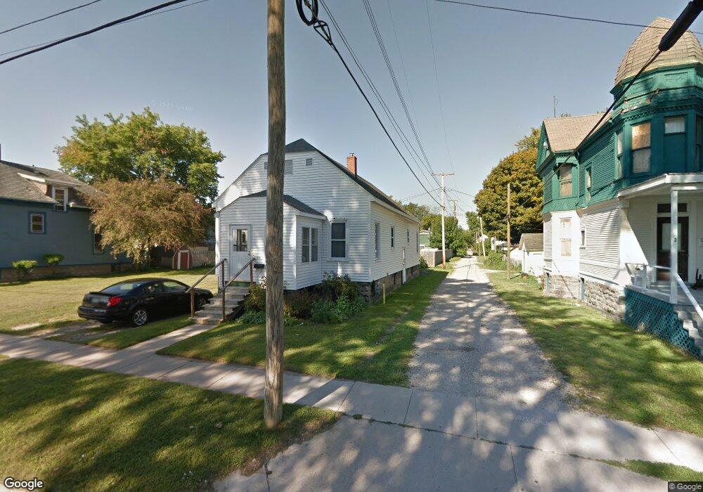 1219 8th St, Port Huron, MI 48060 - photo 1