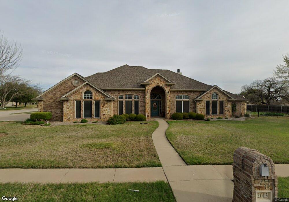 2013 Maplewood Dr, Weatherford, TX 76087 - photo 1