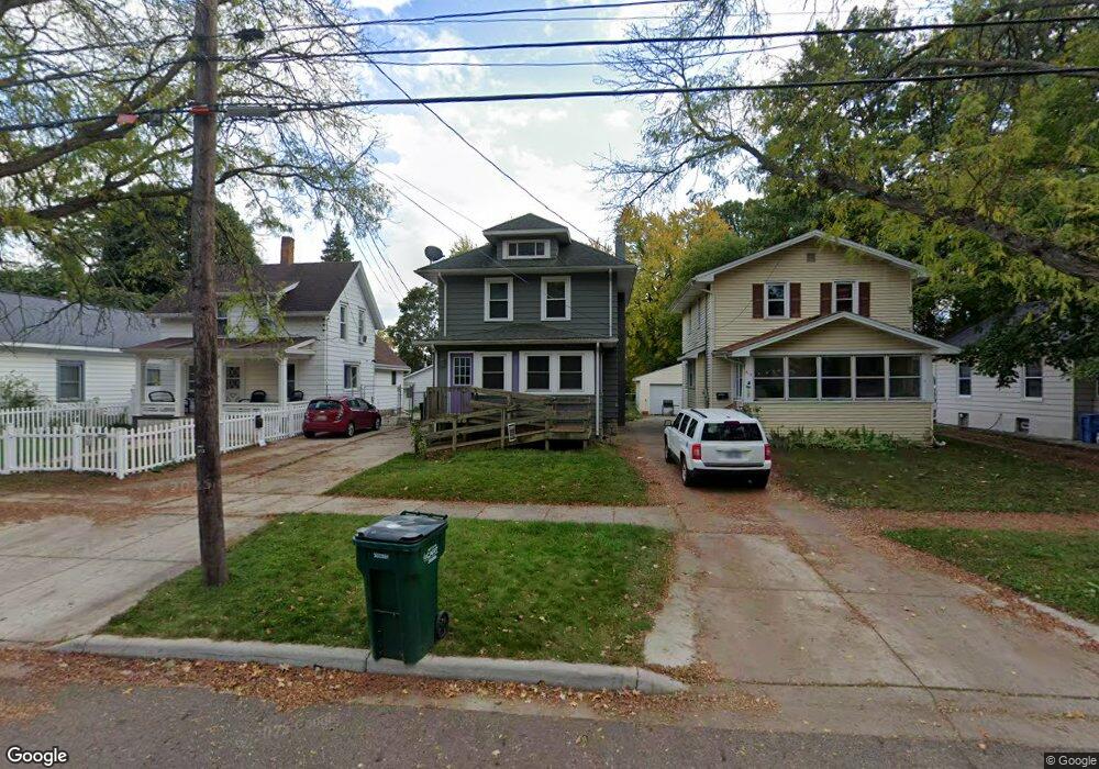 613 Smith Ave, Lansing, MI 48910 - photo 1