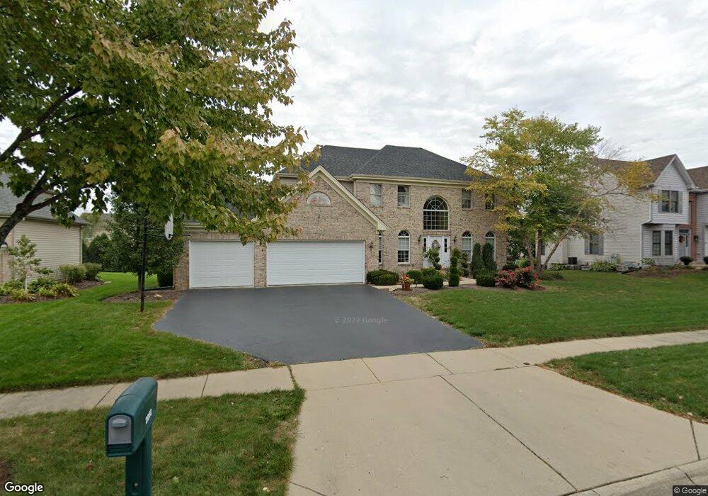 2050 Tunbridge Trail, Algonquin, IL 60102 - photo 1