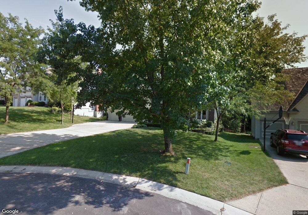 13919 W 76th Cir, Shawnee, KS 66216 - photo 1