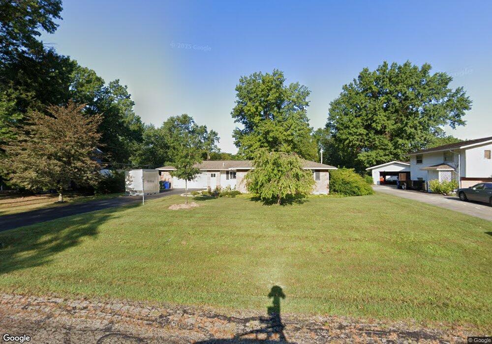 987 Lornaberry Ln, Columbus, OH 43213 - photo 1