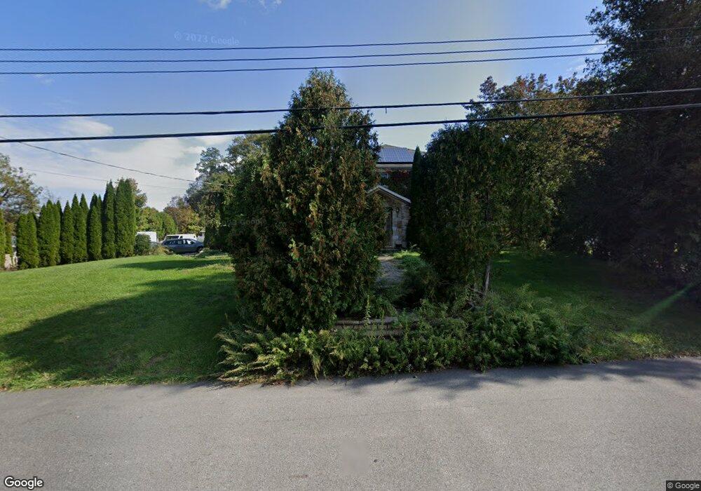 202 Varian Rd, Cortlandt Manor, NY 10567 - photo 1