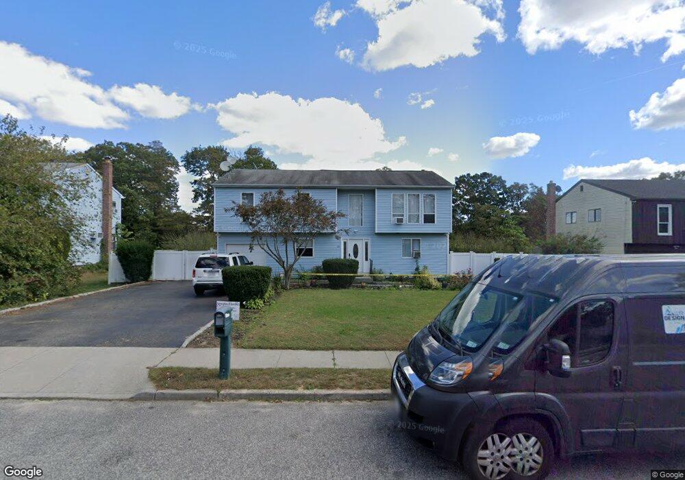 10 Nagle Ln, Central Islip, NY 11722 - photo 1