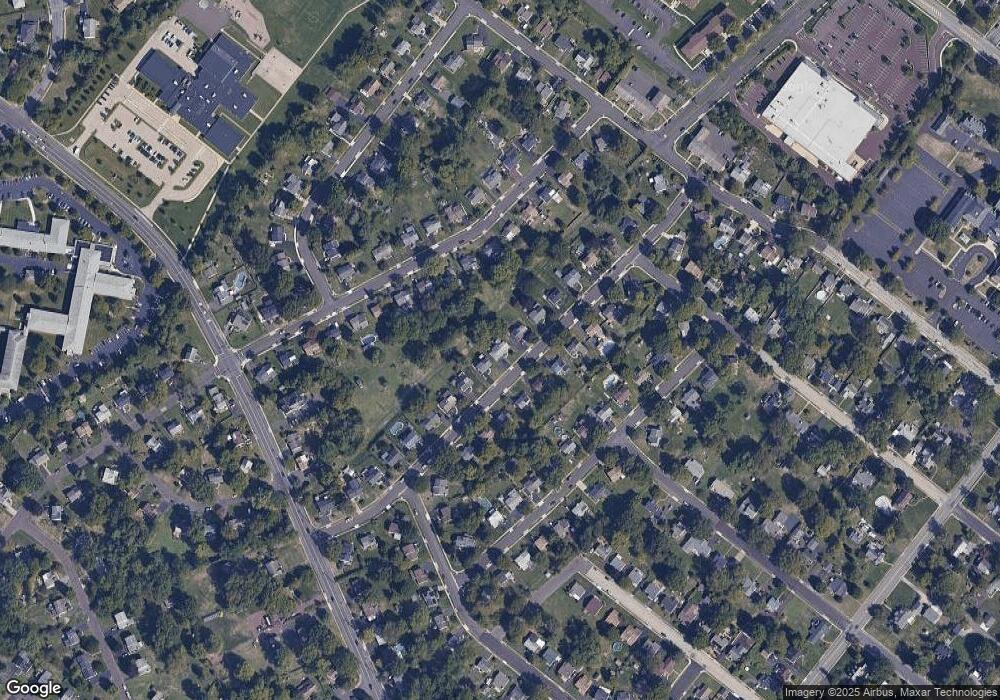 325 Central Dr, Lansdale, PA 19446 - photo 1