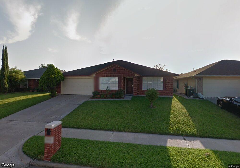 10947 Fern Terrace Dr, Houston, TX 77075 - photo 1