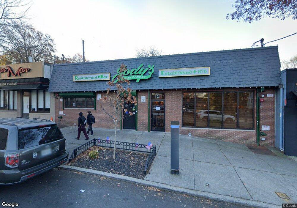 372 Forest Ave, Staten Island, NY 10301 - photo 1