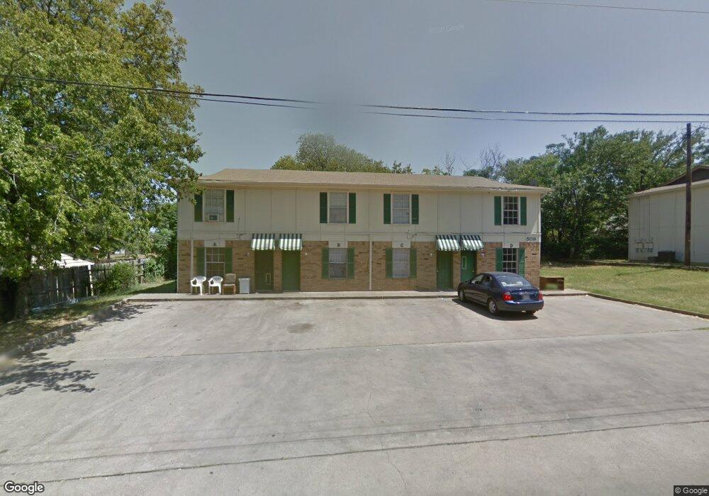 509 W Willingham St, Cleburne, TX 76033 - photo 1