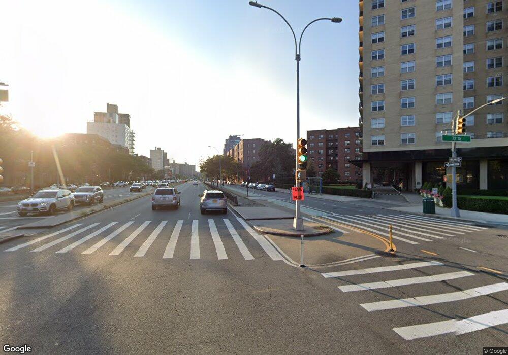 162-20 72, Flushing, NY 11365 - photo 1