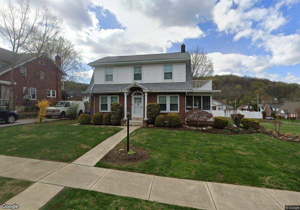 102 W 36th St, Reading, PA 19606 - photo 1