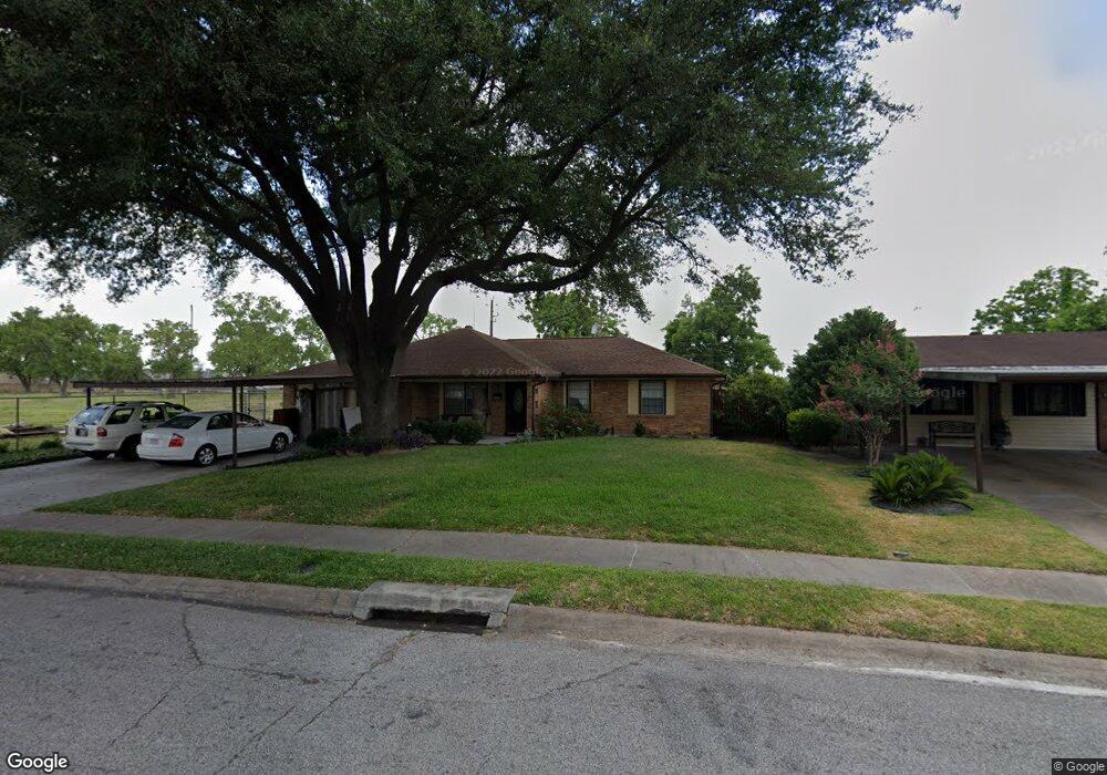 4742 Marable Dr, Houston, TX 77022 - photo 1