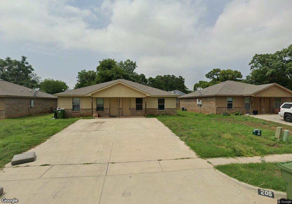 206 Walnut Bend Rd, Springtown, TX 76082 - photo 1