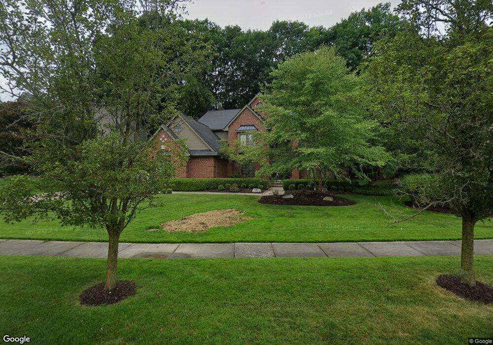 4832 S Ridge Dr, West Bloomfield, MI 48323 - photo 1