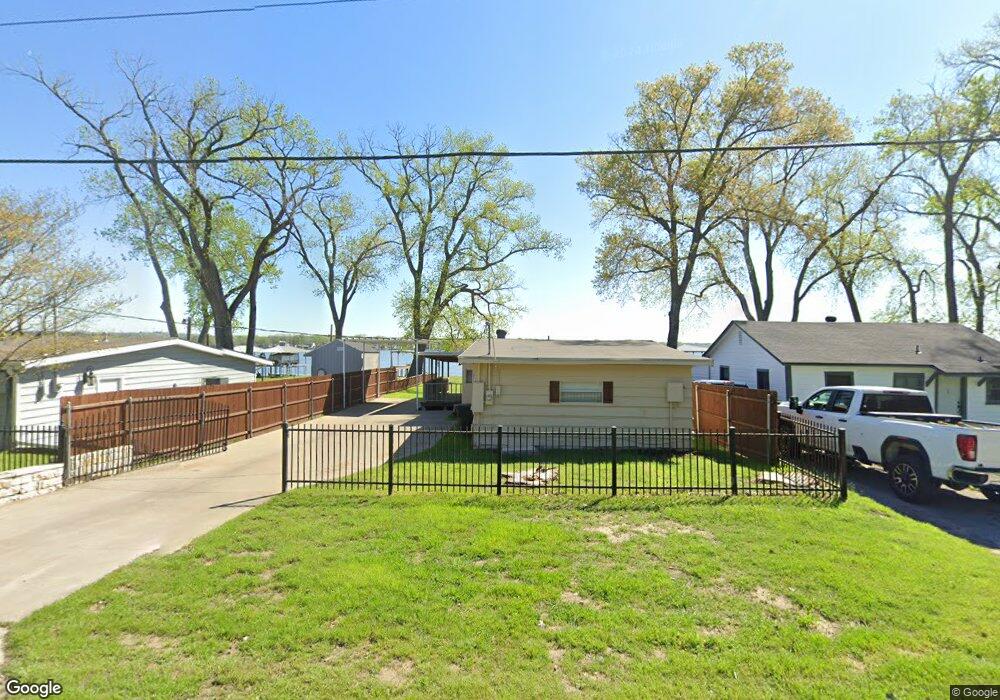 828 W Lake Dr, Weatherford, TX 76087 - photo 1