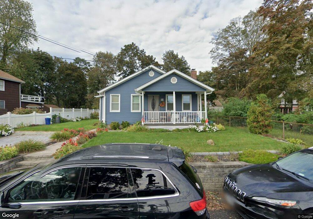 71 Argyle St, Lake Peekskill, NY 10537 - photo 1