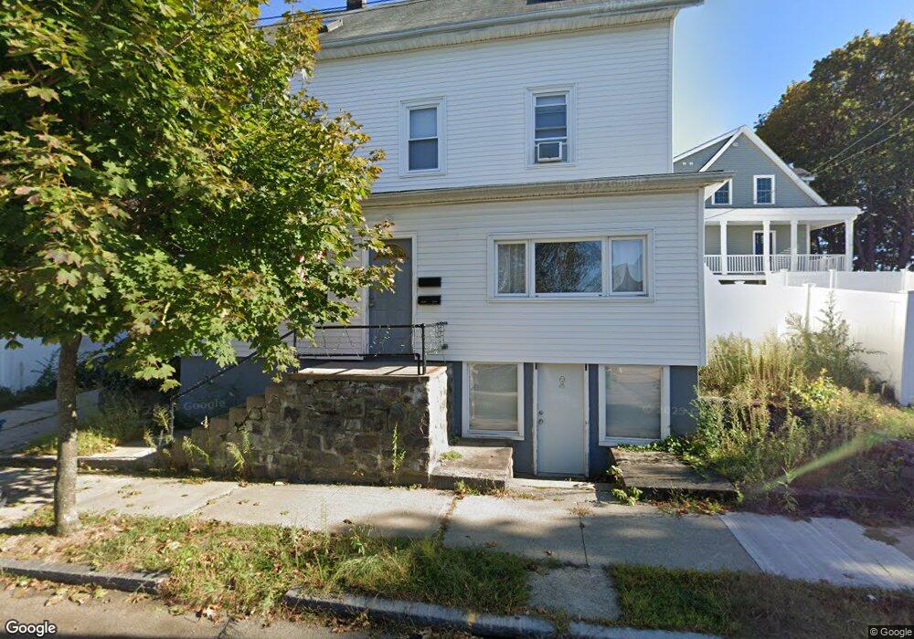54 Richardson St unit 2, Wakefield, MA 01880 - photo 1