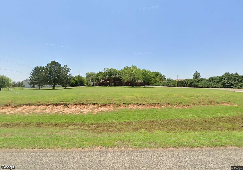 7203 Olton Rd, Plainview, TX 79072 - photo 1