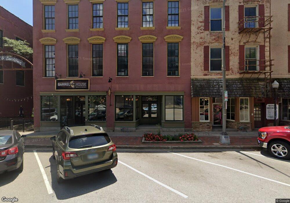 207 E 2nd St unit 200, Davenport, IA 52801 - photo 1