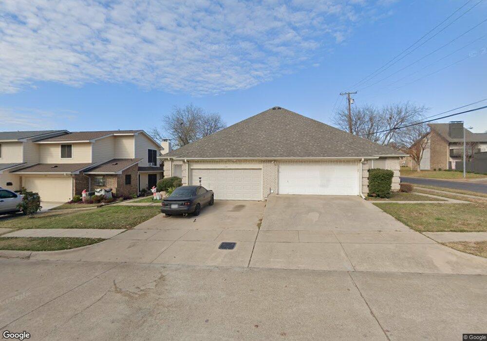229 Wayside Ct, Bedford, TX 76021 - photo 1
