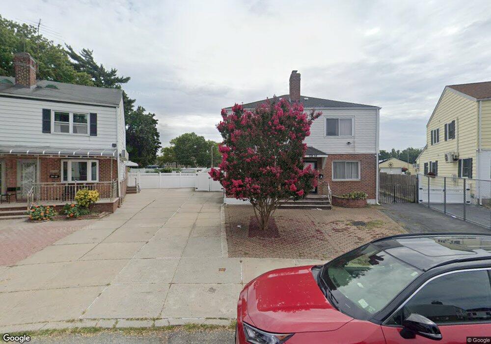 13860 64th Ave, Flushing, NY 11367 - photo 1