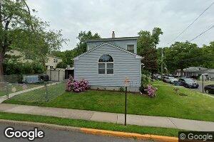 5D Pacific Dr, Winfield Park, NJ 07036