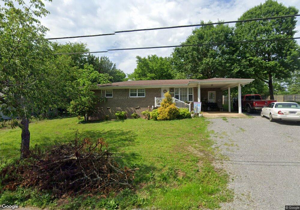 317 Kingwood Ave, Shelbyville, TN 37160 - photo 1