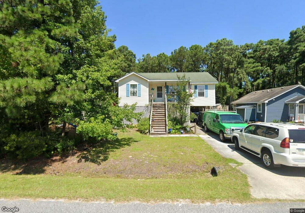 904 Holly St, Kill Devil Hills, NC 27948 - photo 1