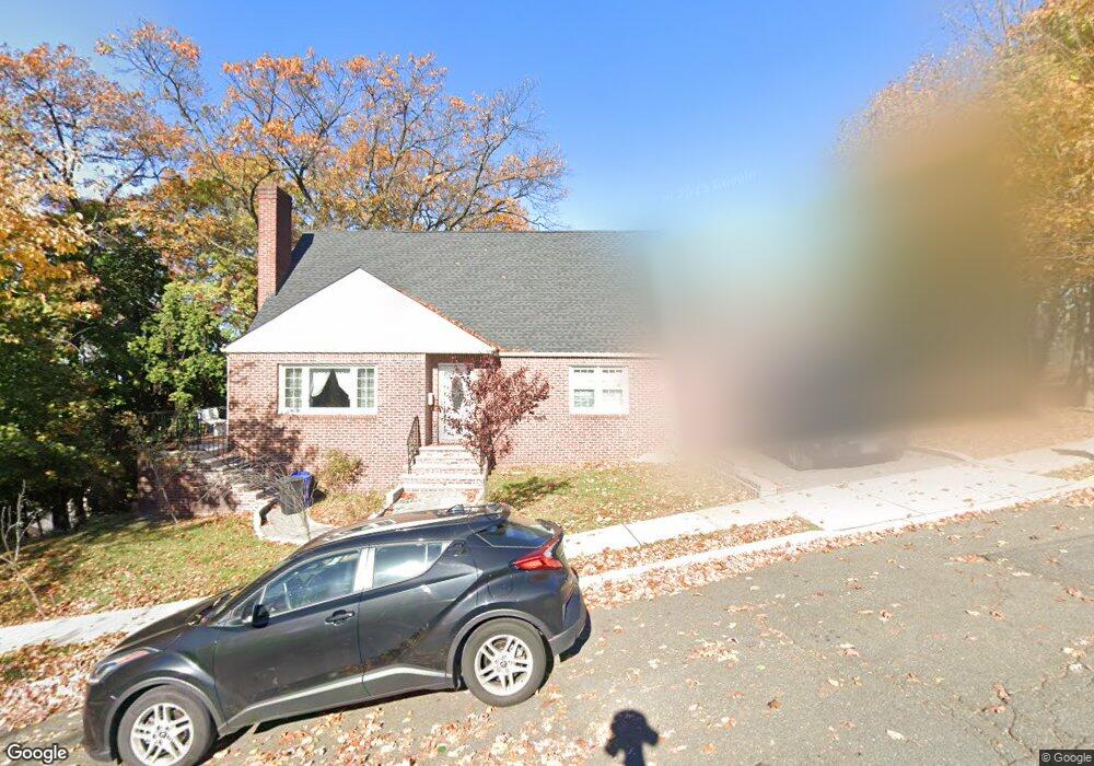 553 Ray Ave, Ridgefield, NJ 07657 - photo 1