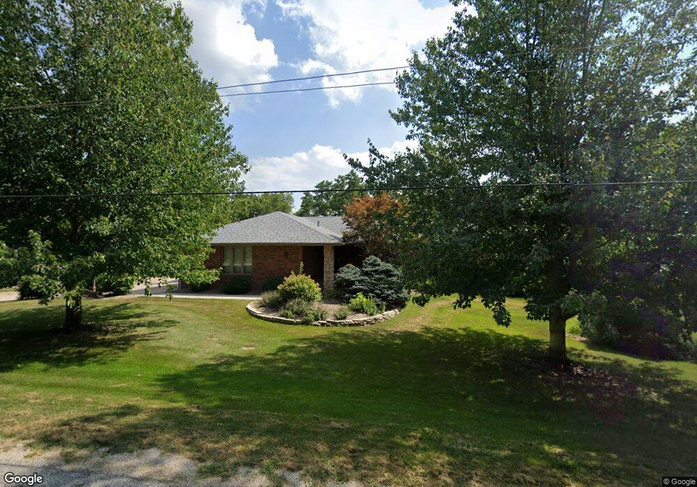 132 Valley View Rd, Galesburg, IL 61401 - photo 1