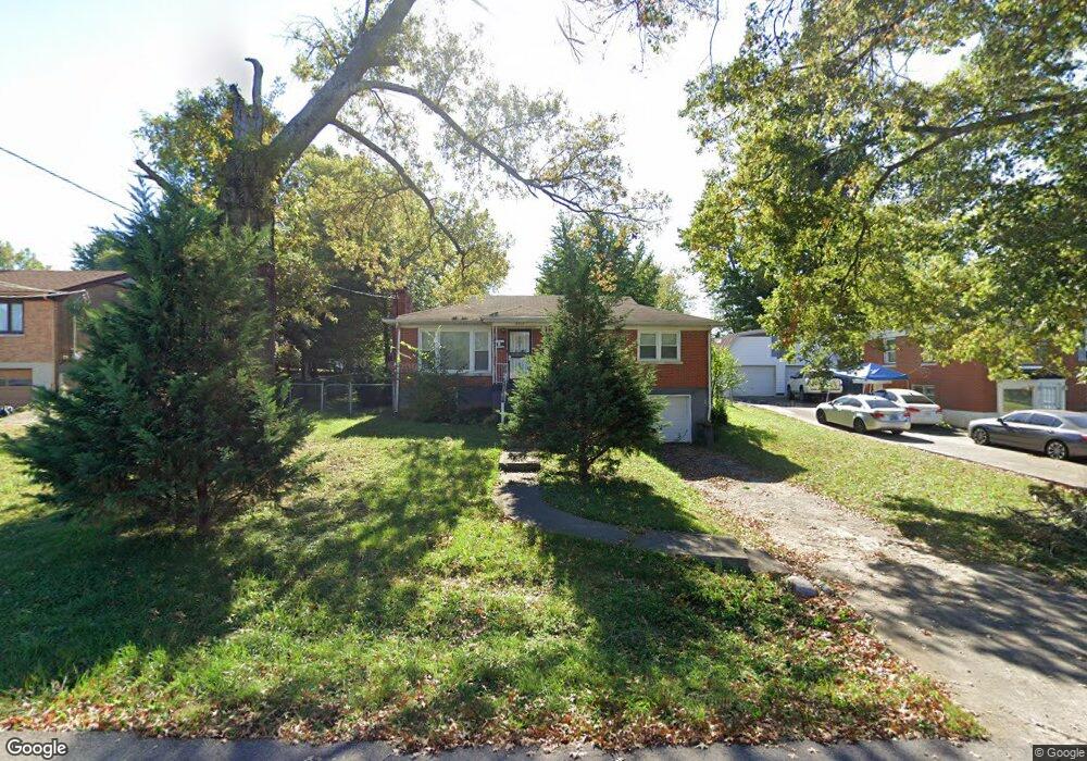 8217 Denise Dr, Louisville, KY 40219 - photo 1